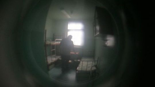 Tomaszów Lubelski: Podejrzany o zabójstwo powiesił się w policyjnej izbie zatrzymań