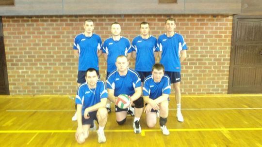 Tomaszów Lubelski: Policyjna drużyna zdobyła puchar starosty