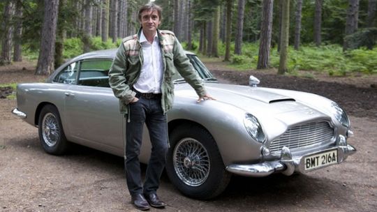 Top Gear sprawdzi samochody Jamesa Bonda