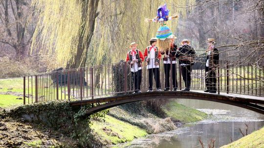 "Topienie Śmiecichy i Gaik" w Ogrodzie Botanicznym UMCS w Lublinie 
