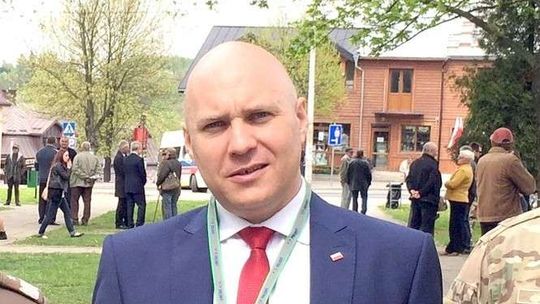 Topór nad głową wójta. Głosowanie już w niedzielę