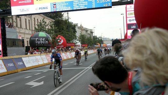 Tour de Pologne 2022. Holender Olav Kooij najlepszy w Lublinie [zdjęcia]