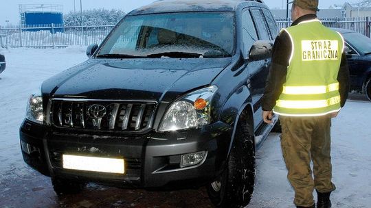 Toyota na lewych numerach nie wyjechała z Polski