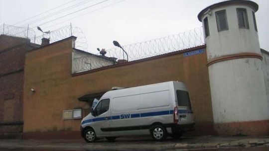 Trafili do aresztu, bo koleżanka z pracy oskarżyła ich o gwałt. Wszystko zmyśliła