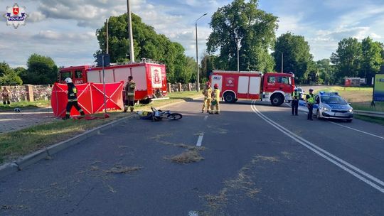 Tragedia na drodze. Życia motocyklisty nie udało się uratować