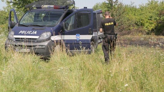 Tragedia na działce: Zginęła kobieta, mężczyzna ciężko poparzony