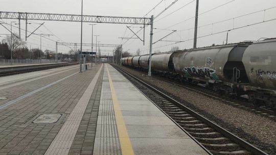 Tragedia na stacji kolejowej. Na wagonie towarowym znaleziono zwłoki