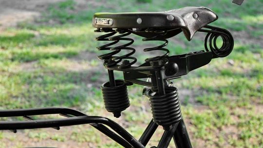 Tragedia na trasie wojewódzkiej w Lubelskiem. Rowerzysta wjechał wprost pod VW