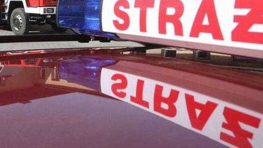 Tragedia podczas naprawiania samochodu. Mężczyzna zginął przygnieciony