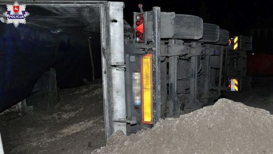 Tragedia w gm. Krasnystaw. Zmarł mężczyzna przygnieciony kabiną samochodu