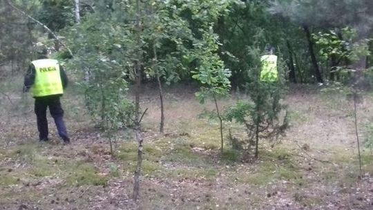 Tragiczny finał poszukiwań 16-latki. Ciało znaleziono zakopane w lesie