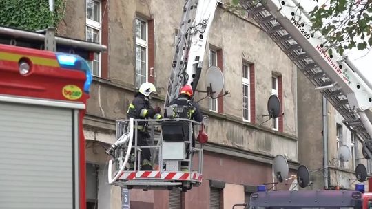 Tragiczny pożar kamienicy. Zginęła matka i jej trzy córeczki