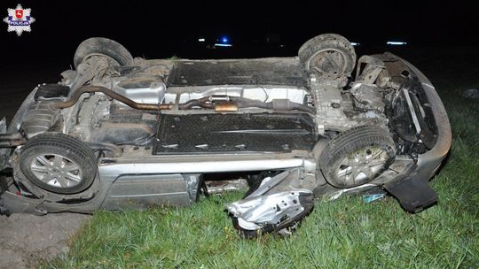 Tragiczny wypadek koło Ryk. Nie żyje 21-latek. Są też ranni