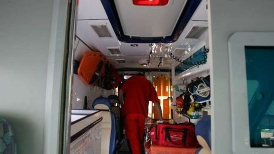 Tragiczny wypadek na ul. Diamentowej. Nie żyje 20-letnia kobieta, kierowca z promilami