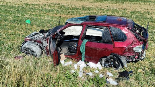Tragiczny wypadek pod Chełmem. 57-latek zginął po zderzeniu BMW z Mercedesem