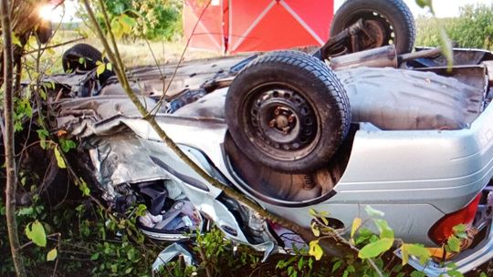 Tragiczny wypadek w Wólce Biskiej. Nie żyje 17-latek, cztery osoby trafiły do szpitali