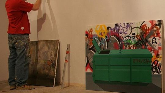 \"Trash Beaty” i \"Broń pod kontrolą” w Galerii Białej