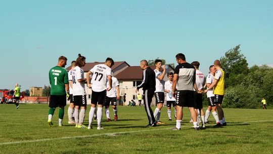 Trener ratownik wykonał zadanie i zostaje w Kujawiaku Stanin