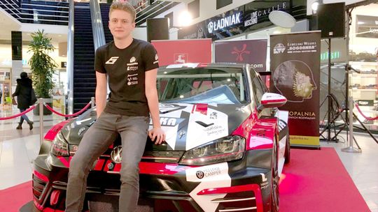 Treningi, zwycięstwa i wyścigowe cele Szymona Ładniaka