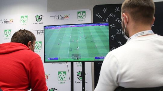 Triumf zawodnika AZS UMCS Lublin w Otwartym Pucharze Lublina – FIFA 21 [zdjęcia]