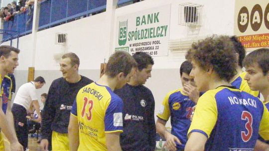 Trójka Międzyrzec Podlaski – AZS UWM Olsztyn 3:1. Lider przynajmniej do środy