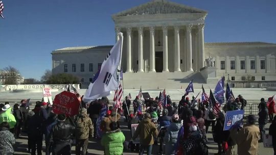 Trump traci "ostatnią szansę". Sąd Najwyższy odrzucił wniosek w sprawie wyborów