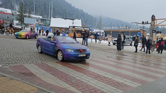 Trwa licytacja kabrioletów. Można pomóc chorym dzieciom z hospicjum 