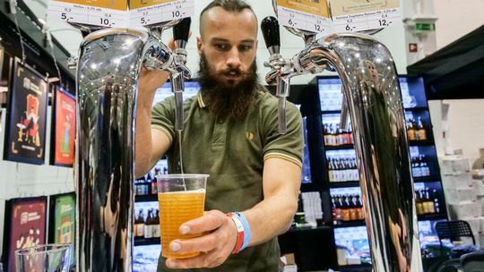 Trwają targi piw rzemieślniczych w Lublinie [zdjęcia]