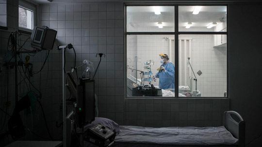 „Trzeba potrafić modyfikować swoje plany”. Czego nauczyła nas pandemia koronawirusa?