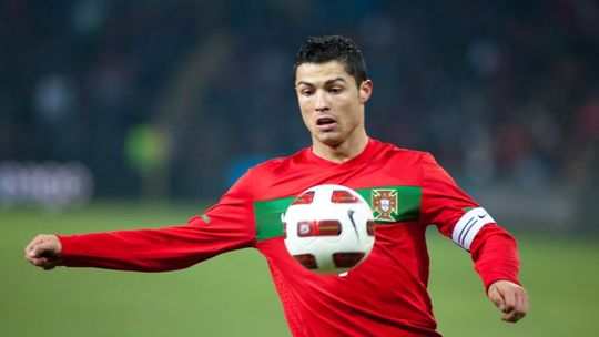 Trzynaście reprezentacji podczas Euro 2012 zamieszka w Polsce