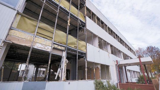 Tu już nie będzie schronu. Rozbierają były Urząd Miasta