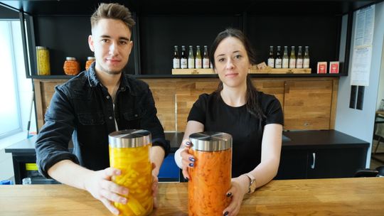 Tu zjesz szakszuki, nie zjesz mięsa. Restauracja Falla kusi przekąskami i napojami [zdjęcia]