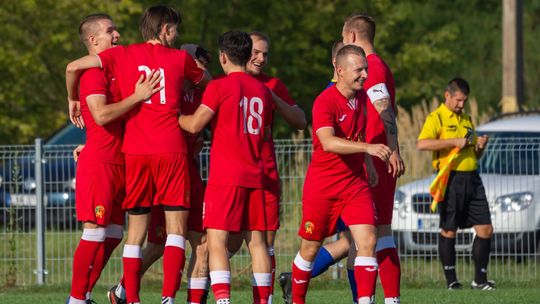 Tur Milejów znowu na piątkę. Lider lubelskiej okręgówki tym razem pokonał LKS Kamionka