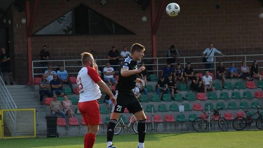 Tur Turobin – Roztocze Szczebrzeszyn 1:0. Pozostałe wyniki Keeza zamojskiej klasy okręgowej