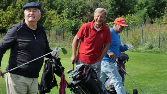 Turniej golfowy nad Zalewem Zemborzyckim. Walczyli o puchar marszałka [zdjęcia]