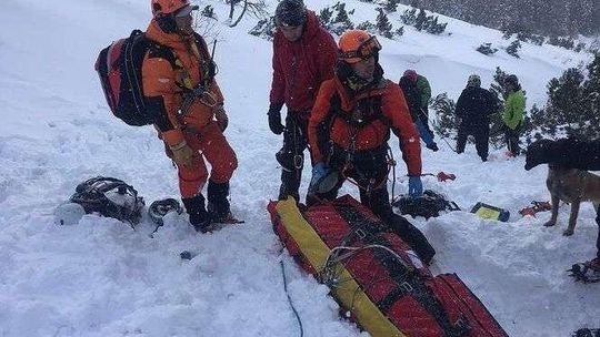 Turysta z Polski zginął zasypany lawiną w słowackich Tatrach