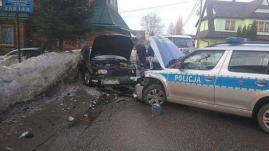 Turysta z woj. lubelskiego ciężko ranny. Potrącił go pijany kierowca [zdjęcia]