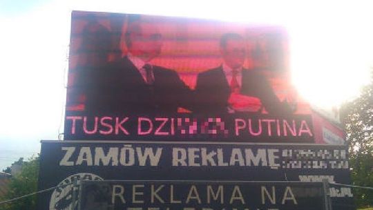 \"Tusk dz…. Putina”. Skandaliczny billboard w centrum Kielc