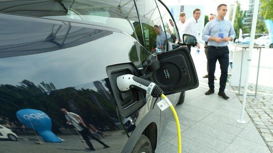 Tutaj naładujesz samochód elektryczny. Radni zatwierdzili mapę stacji w Lublinie