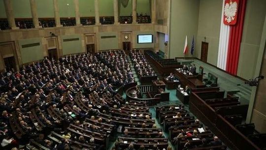 Tylko dwie kadencje w samorządach? Zapytali o opinię studentów UMCS i KUL