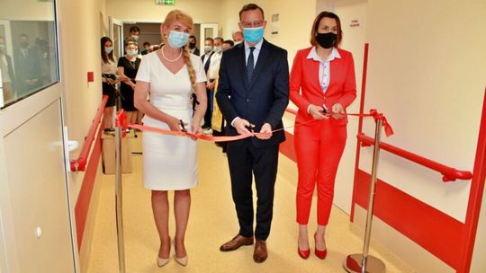 Tylko dwie lekarki nie mogły wrócić do pracy w szpitalu. To kuzynki byłego dyrektora