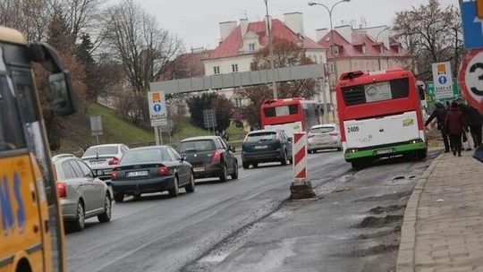 Tysiąclecia: Pogoda pokrzyżowała plany drogowcom