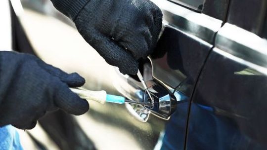 Ubezpieczenie samochodu od kradzieży - jak wybrać?