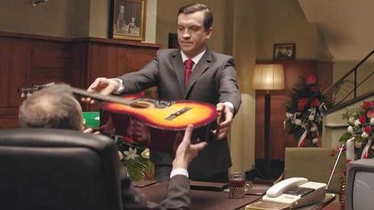 Ucho prezesa 14 za darmo na YouTube. Kto przyjdzie na imieniny prezesa?