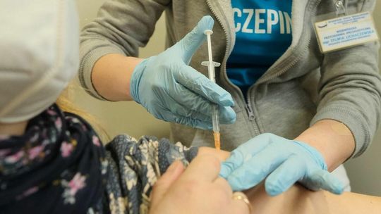 Uchodźcy z Ukrainy niechętni szczepieniom przeciwko Covid-19