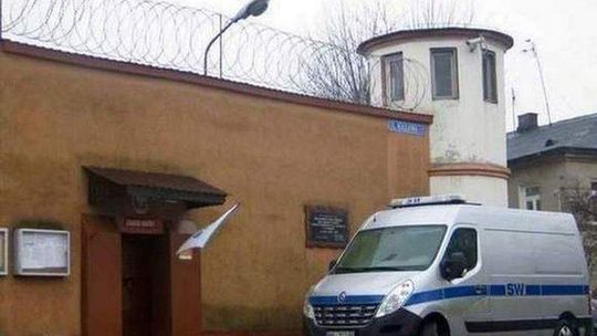 Uciekinier z więzienia w Chełmie nadal na wolności