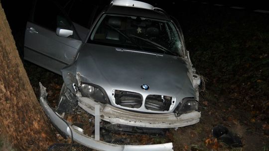 Uciekł po kolizji, ale go znaleźli. Kierowca BMW był nietrzeźwy