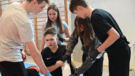 Uczą się, jak ratować ludzkie życie