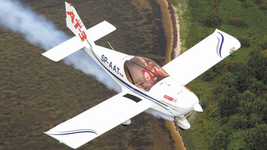 Uczelnia kupiła studentom nowe samoloty. W planach jest helikopter