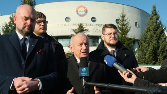 Uczelnia tylko dla zaszczepionych. Konfederacja na to: „działanie nielegalne” Uczelnia tylko dla zaszczepionych. Konfederacja na to: „działanie nielegalne”